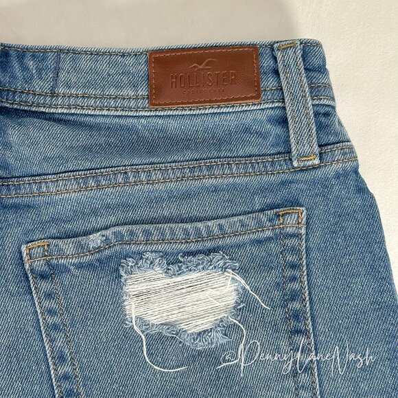 Hollister High-Rise Distressed Button Fly 3" Mom Shorts Size 27 - Picture 5 of 10
